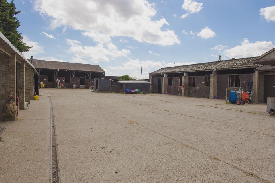 Stable yard