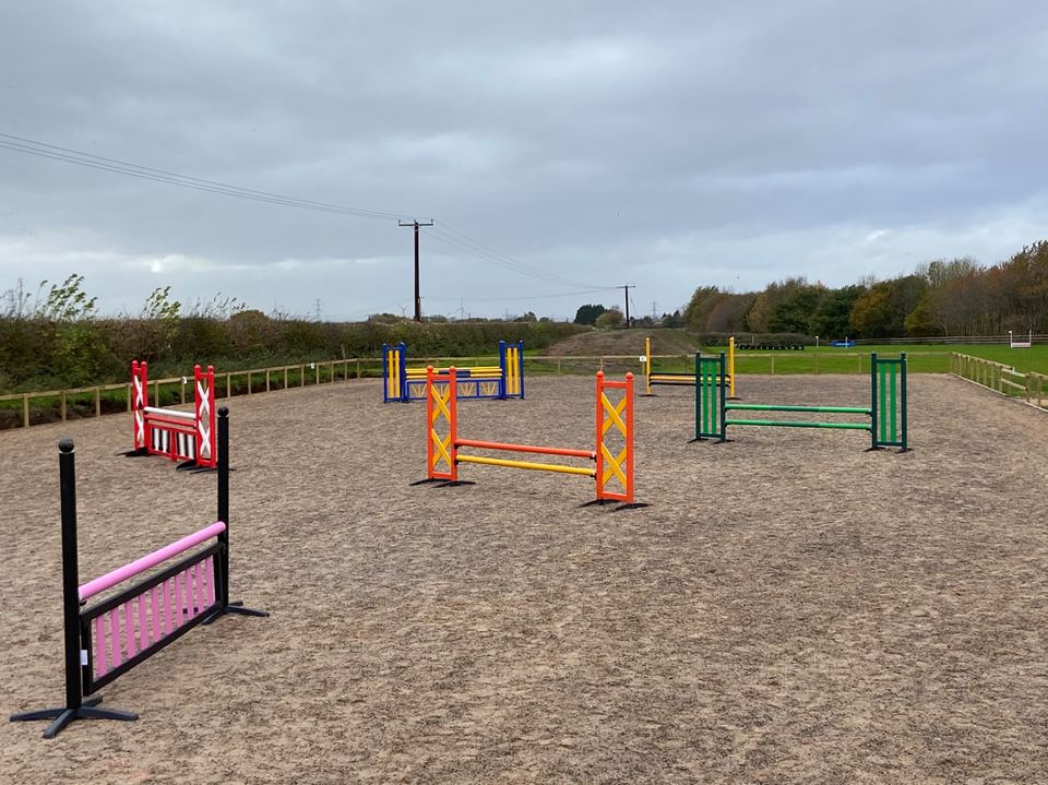 Arena with jumps